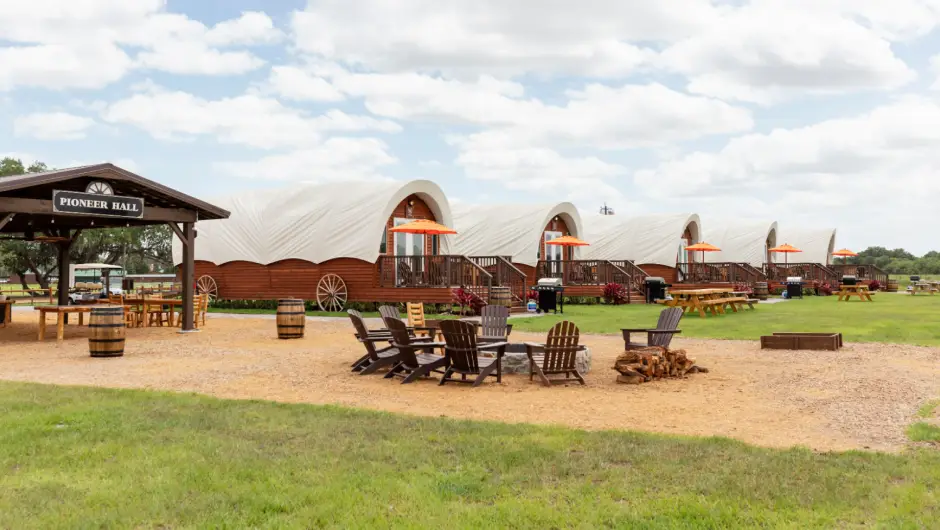 Luxe Conestoga Wagon